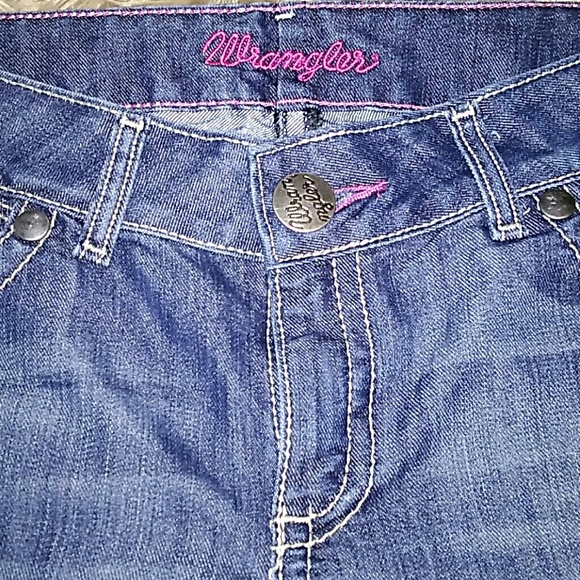 Wrangler Jeans - Picture 2 of 8